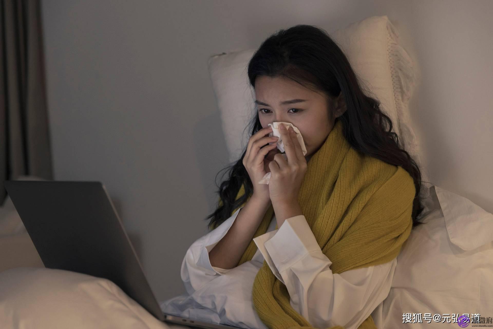 生辰官杀不显，又犯孤鸾煞，不利婚姻的女命
