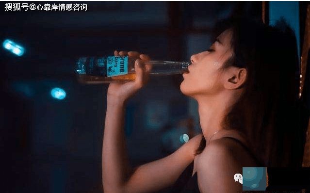 伤官格女命婚姻都不好吗？伤官格女命的正缘