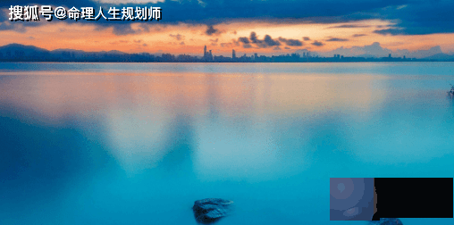 财运生辰看财运，穿对颜色，用对颜色，也可以给你带来好运！