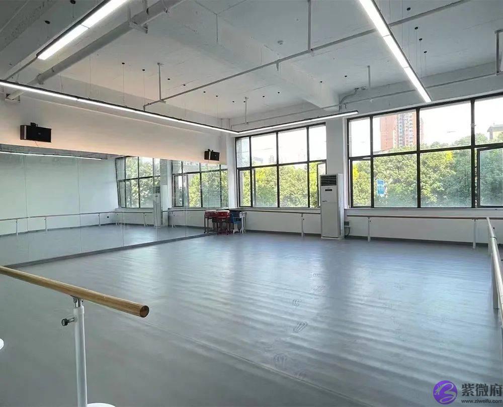 是什麽事情让岳阳500多位家长疯抢？你还在观望吗？