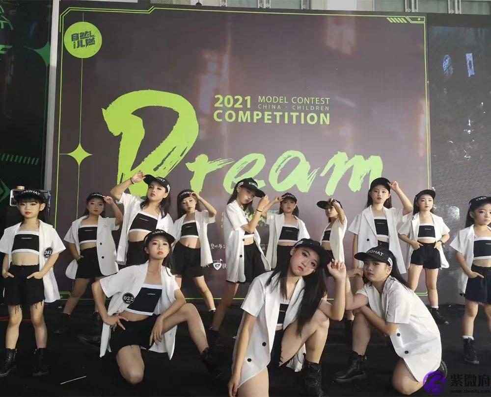 是什麽事情让岳阳500多位家长疯抢？你还在观望吗？