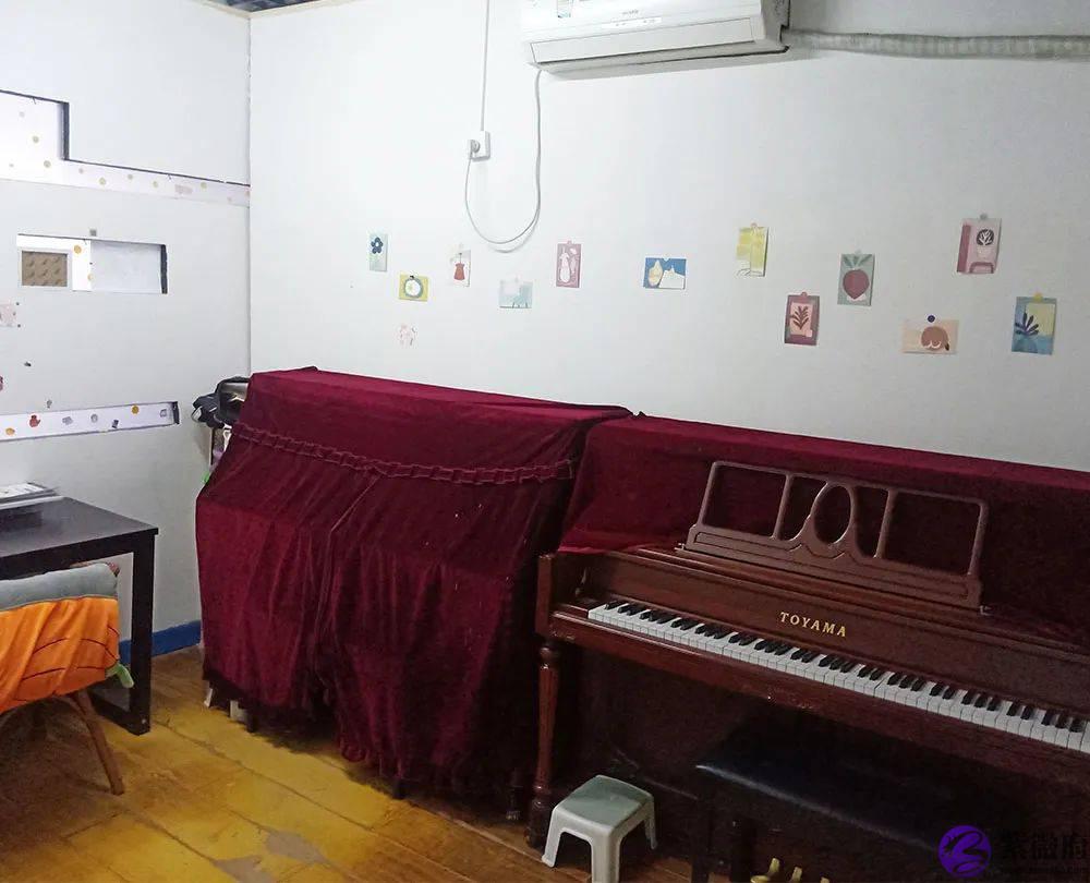 是什麽事情让岳阳500多位家长疯抢？你还在观望吗？