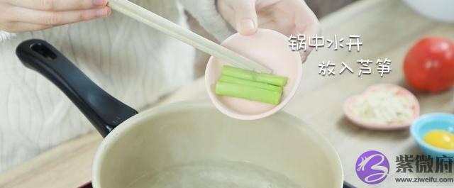 宝宝生病期间，别再给他吃这个了，只会延长生病期！