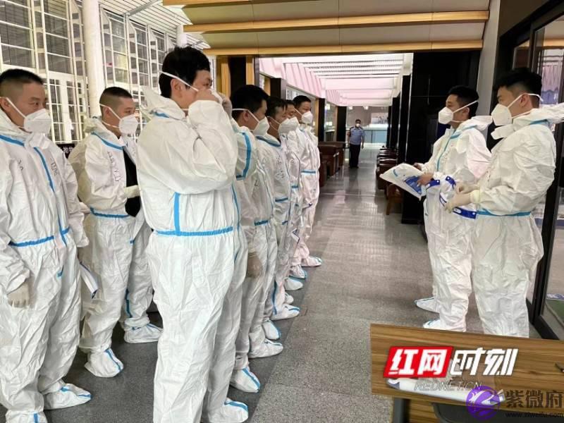 长沙南站派出所确保3万余名上海入湘旅客安全转运