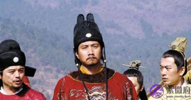 朱元璋一身破衣服去测算，随便写下1个字，测算先生看后慌忙下跪磕头