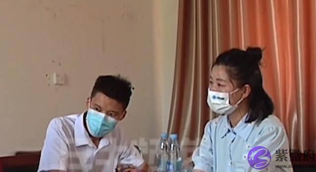年轻小伙跟28岁女友结婚，给了10万彩礼后，却发现女友是38岁？