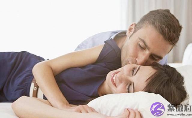 俗语“半路夫妻硬如铁，从小夫妻软如棉”，为什麽硬如铁呢