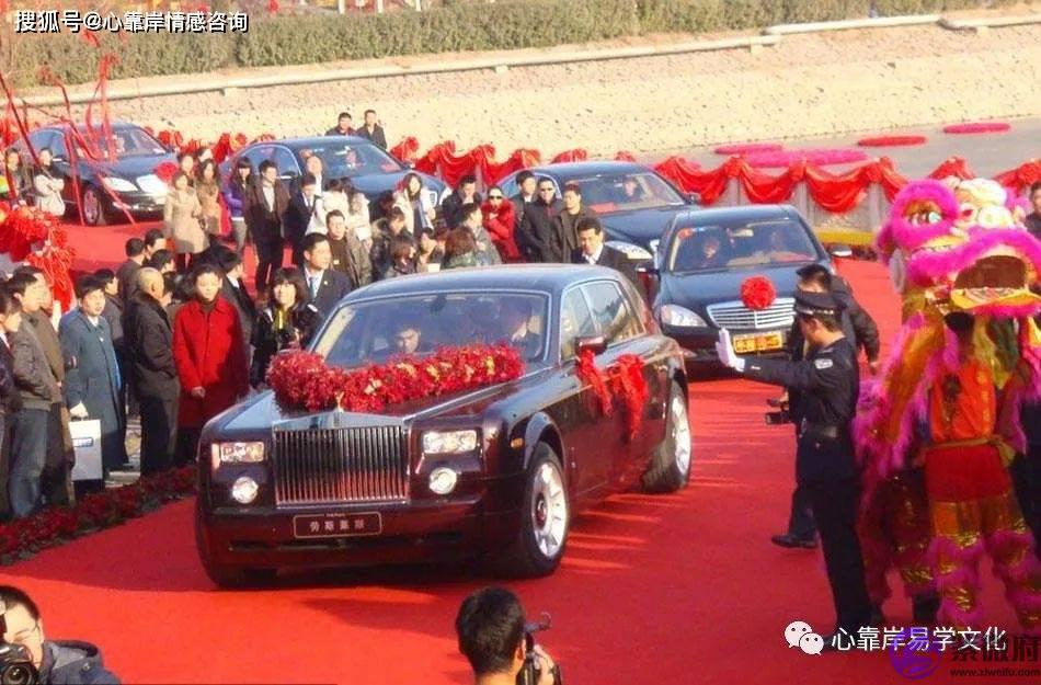 嫁豪门的生辰实例：正财正印透出天干