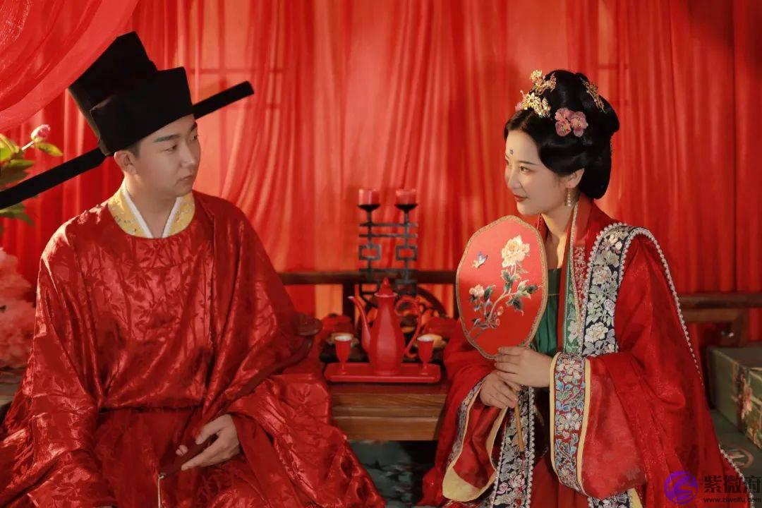 生辰命理学：如何通过生辰化解婚姻危机！