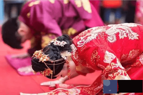龙吟师傅给大家讲讲男女生辰合婚的真正意义所在