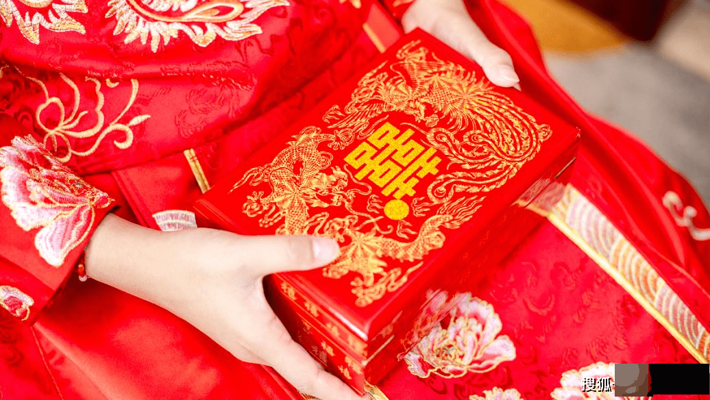 龙吟师傅给大家讲讲男女生辰合婚的真正意义所在