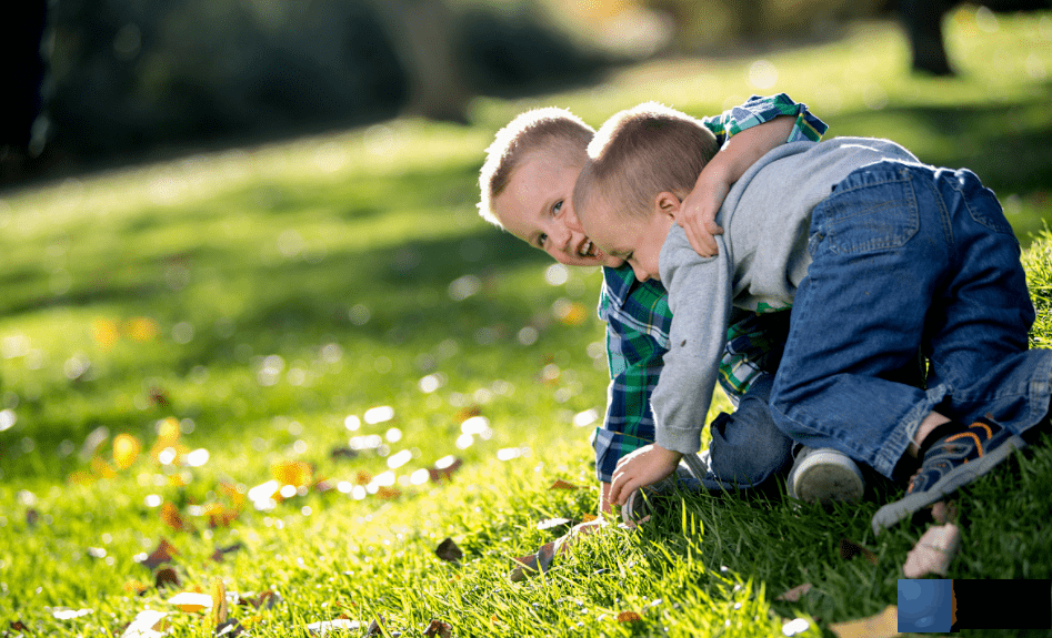 晏平起名，双胞胎男宝宝起名常用字，生辰五行起名，2022虎年宝宝起名取名大全