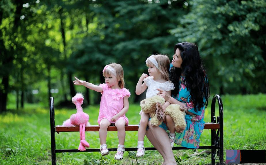 晏平起名，双胞胎女宝宝起名字2022免费生辰起名，2022虎年宝宝起名取名大全