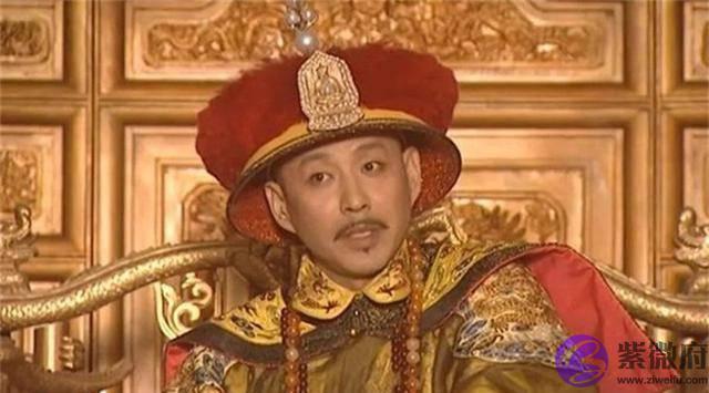 康熙拿出弘历的生辰生辰，相士看后：为女必为娼，为男必为皇