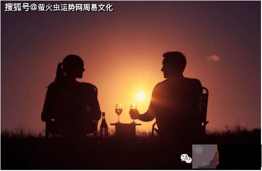 配偶有势有钱的女命生辰：婚姻宫有财星财运源源不断！