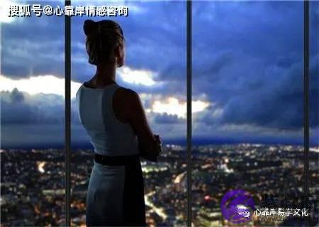 适合做官的女命生辰特征【生辰命理】