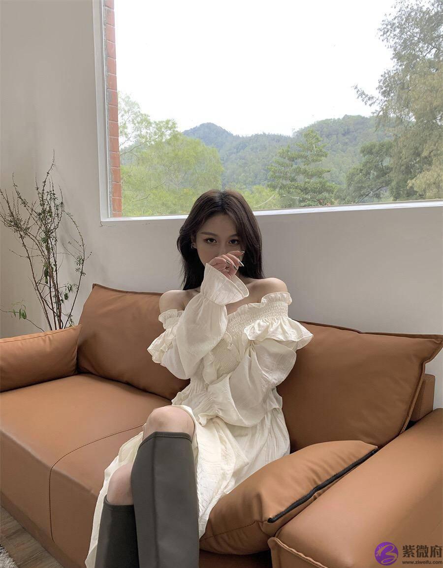 为什麽别人穿一字肩是美少女，而你一穿就是体宽体胖