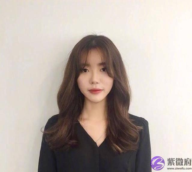 撩汉又减龄的生辰刘海，不挑脸型的刘海，完美的度过尴尬期