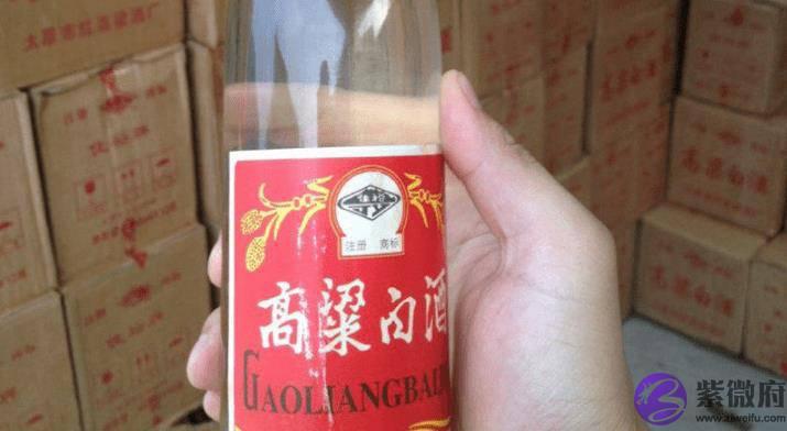 买白酒，1字头2字头要分清！2种区别大，很多人不懂，难怪总买错
