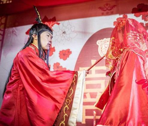 免费卜卦算命看命运合婚 免费卜卦算命看命运合婚