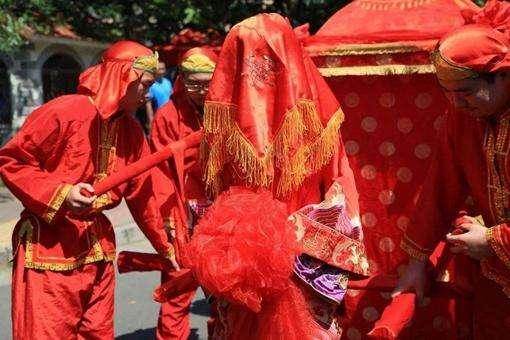 免费卜卦算命看命运合婚 免费卜卦算命看命运合婚