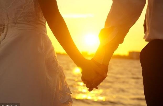 八字合婚中的晚婚特征 八字合婚中的晚婚特征