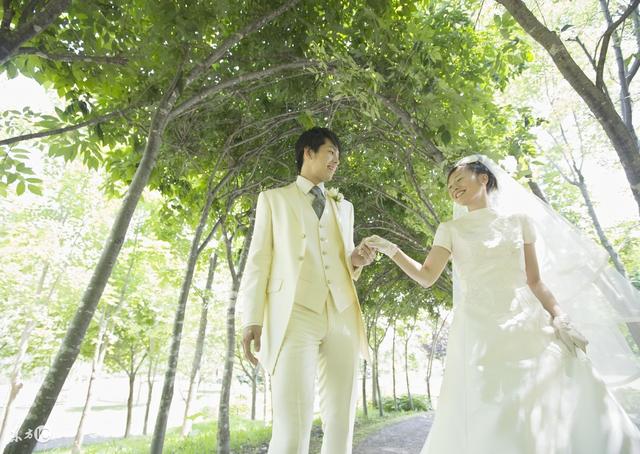 八字合婚日柱无合无冲